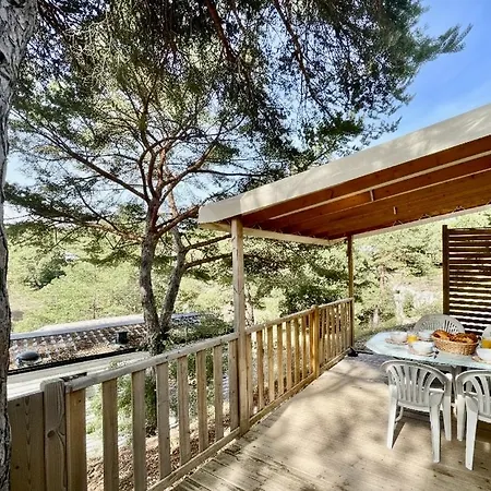 Casa vacanze Au Pied Des Gorges De Baudinard à Montagnac-montpezat *
